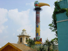 Topple tower „El Volador“